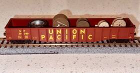 Rnd82105 Roundhouse Ho Up Union Pacific 50ft Gondola #30290 With Load