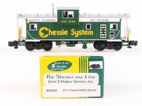 00595 S-helper Service Scale Showcase Line C&o Chessie Safety Caboose #3143