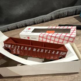 10217 Stewart Hobbies Ho Scale 1 87 70-ton Triple Hopper Western Maryland Brown