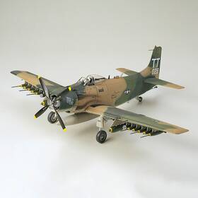 Tam61073 Tamiya 1/48 Douglas A1j Skyraider Usa Plastic Model Models
