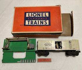 3462-70 The Lionel Corporation New York Ny 3472 3462p Postwar Operating Milk Car / Platform 7 Cans