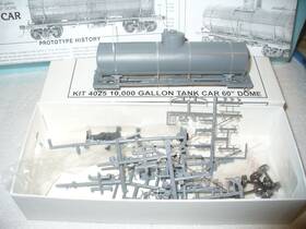 Ft10 Tichy Train Group 4025 #4025 Ho 000 Gallon Tank Car 60 Inch Dome Kitft-partially Built