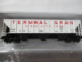 24476-01 Trainworx # To -03 Terminal Grain Ps2cd 4427ft Covered Hopper N-scale