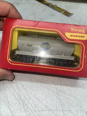 R564 Tri-ang Hornby Triang Oo Gauge Blue Circle Bulk Cement Wagon Boxed