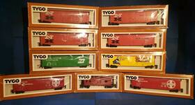 328j Tyco 350 1 Ho Scale 9 Vintage Frieght 8 And Caboose Train Cars In Original Mfg. Boxes