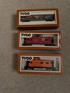 Tyco 351a 300 Ho Scale Skid Flat Car With 3 Tractors Western Maryland Boxed