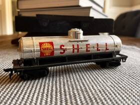 367-c Tyco #367-c Shell Chrome Single Dome 40ft Tank Car Ho Scale