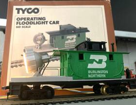 91-0-333 Tyco Burlington Northern Operating Floodlight Car #346 Ho Scale Item