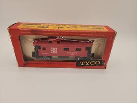 T327j Tyco Ho Santa Fe 8 Wheel Caboose 7240 New Old Stock
