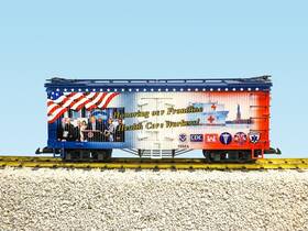 R16054 Usa Trains Honoring Frontline Health Care Worker Patroitic Series
