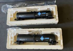 932-27266 Walthers 616374025121 Ho Adm Utlx 23 000 Gal Funnel Flow Tank Car 2-pack Black #257