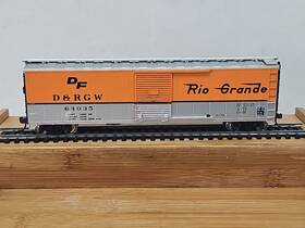 910-2033 Walthers D&rgw 50ft Insulated Boxcar Rtr #64035