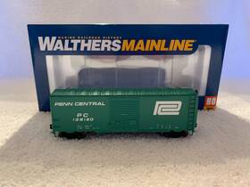 910-45013 Walthers Mainline #910-45013 Ho Scale Penn Central 40ft Acf Welded Boxcar #138120
