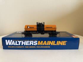 910-48415 Walthers Mainline Ho Hokx #1398 36ft Chemical Tank Car With Large Dome