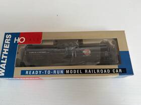 932-7261 Walthers 923-7261 Ho Scale Utlx 23 000 Gallon Funnel Flow Tank Car Clark #77538