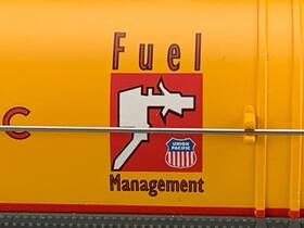 931-1443 Walthers Ho Trainline Union Pacific Fuel Tank Car #upt 5 Ho3929