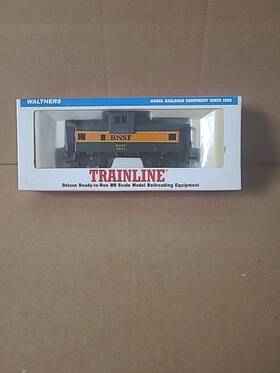931-520 Walthers Trainline Wide Vision Caboose Burlington Northern Santafe 12624