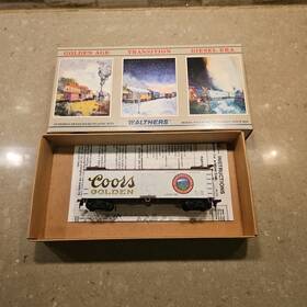 932-2467 Walthers Vtg Ho 40 Ds Reefer With Wood End Coors Golden A.d.c.x 5427