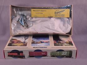 932-2483 Walthers Ho North American Despatch Superior Brand 40ft Express Dairy Reefer Nip