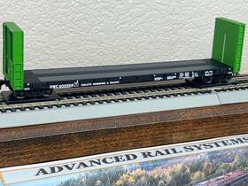 932-40052 Walthers Duluth Winnipeg And Pacific - 50ft Canadian Bulkhead Flat Car Ho Scale Gold New