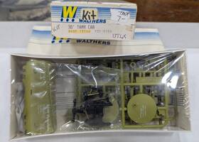 932-5106 Walthers Ho 30ft Funnel Flow Tank Car Kit - Basf Utlx 78544