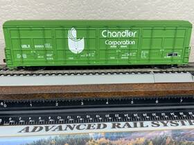 Walthers 932-7032 Chandler Corp / 56ft Thrall All-door Enclosed Lumber Boxcar - Ho Scale Gold New