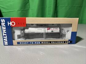 932-7216 Walthers Ho Hc Spinks Utlx 16k Gallon Funnel Flow Tank Car Train 300335