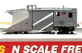 932-8502 Walthers N Russell Snow Plow Union Pacific