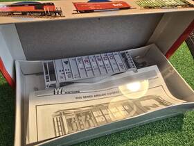 932-4617 Walthers 9324617 39ft Single Bay Airslide Covered Hopper Trisco #42830 Ho Scale