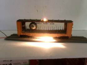 933-6892 Walthers Ho Scale Walters Inch Impact Test Car Tongue-in- Cheek Models Tested And Working Model