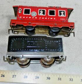 41021 Wyandotte Hafner / Red Lithographed Caboose Repainted Tender V