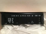 Roundhouse 01446 Chesapeake Ohio 34 2-BAY Covered Hopper Kit C&o #2229. Fixed Price $12.00.