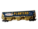 Vintage Tyco Billboard Style Covered 3 Bay Planters Peanuts Hopper Train Car. Fixed Price $12.80.