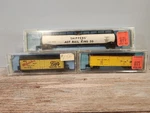 Nice Lot Of 3 Atlas Freight Cars Jumbo Tank Blatz Beer Muncie & Western In Boxes. Fixed Price $44.99.