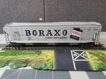 Tyco 359B Scale Boraxo 54' Covered Hopper Car #61385. Fixed Price $8.49.