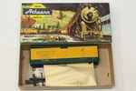 Ho Scale Athearn 5215 40' Wood Reefer Northwestern Nwx 13304 Yellow Green Kit. Fixed Price $10.89.