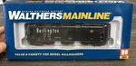 Walthers Mainline 910-7015 PS2 2893 Covered Hopper Cb&q 85059 Nib. Fixed Price $27.99.