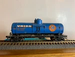 Walthers #932-5015 Union 76 36' Single Dome Tank Car #10330 Kit H.o. 1:87. Fixed Price $18.99.