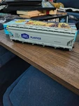 Athearn Blue Box Ho Center Flow Union Carbide Ccbx 55227 With Kadees. Fixed Price $19.50.