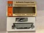 Con-cor Scale Florida Tile Co. PS-2 3-BAY Covered Hopper Kit #59236. Fixed Price $24.99.