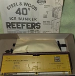 Ho Athearn #5214 - Pacific Fruit Express 40' Wood Reefer Car New Kit In Box. Fixed Price $12.50.