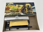Athearn #1578 Ho Scale Southern Pacific Tank Car Unassembled Silver W/ Box Good. Fixed Price $8.29.