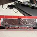 Atlas #205086 Ho Scale Canadian Pacific Box Car #1671-1. Fixed Price $16.49.