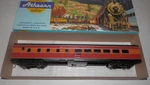 Athearn Ho Scale Southern Pacific 2954 Daylight Streamline Diner Car #1798. Fixed Price $14.99.