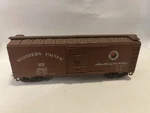 Athearn Ho Scale Northern Pacific 40' Boxcar No. 15827. Fixed Price $10.00.