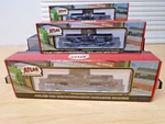 Three Atlas Ho Tank Cars Sid RICHARDSON+PYROFAX+ACX200METAL Whls+scale Cplrs Mib. Fixed Price $64.99.