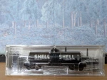 Scale Micro Trains Line 39' Shell Oil Co Tank Car Sepx 16 065 00 830. Fixed Price $32.00.