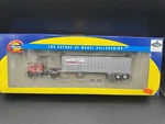 Athearn Rtr Ho Scale 70985 Canadian Pacific Mack Tractor W/ 40 Trailer Nib. Fixed Price $44.99.