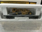Mth Rail King Construction Flat Car With Ertl Earth Mover 30-7616 New. Fixed Price $48.00.