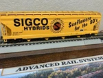 Sigco Sunflower Hybrids Acf Centerflow Covered Hopper Car -ho Scale Rtr New. Fixed Price $76.95.